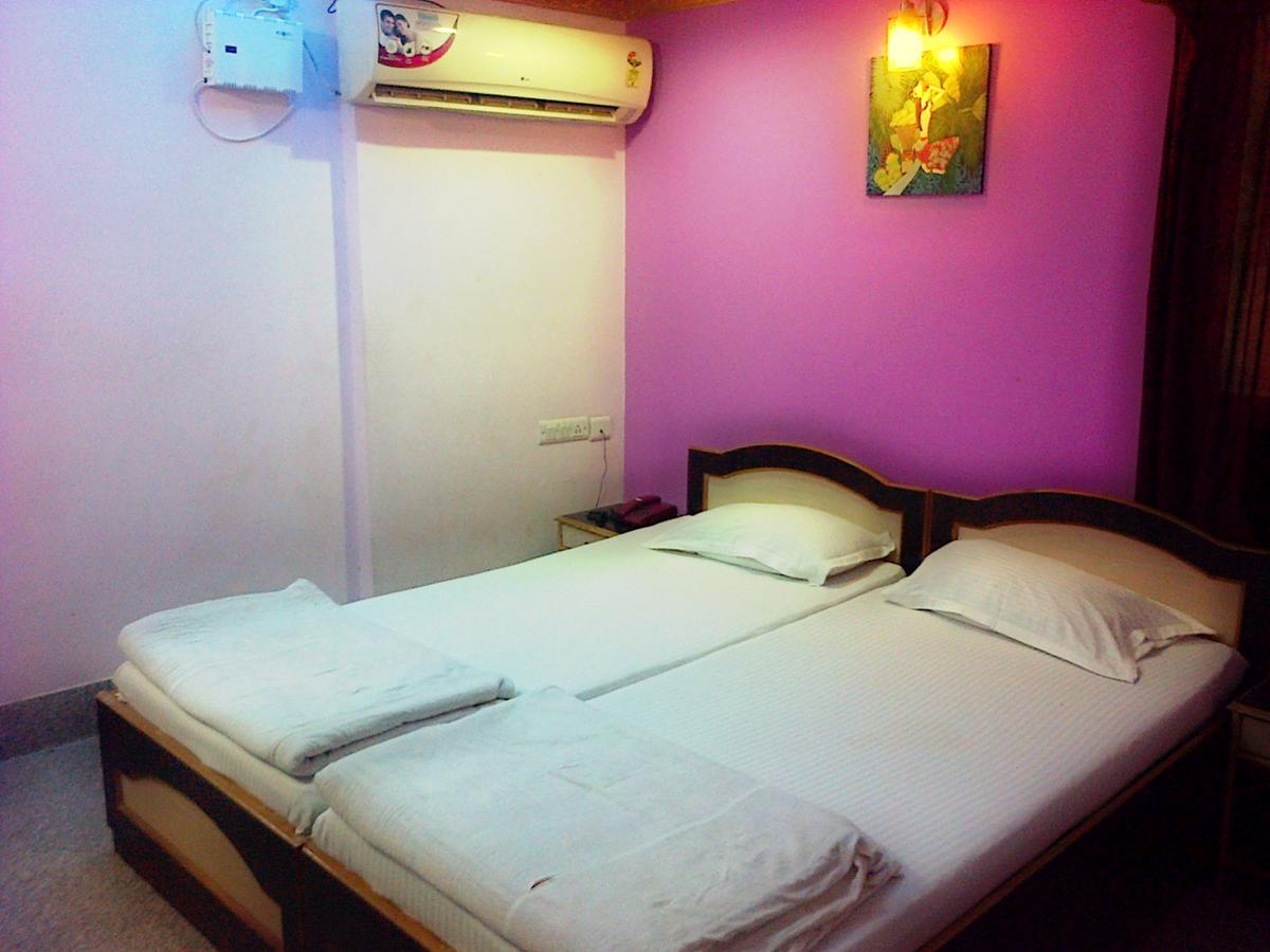 Hotel Mega Palace Patna  Zewnętrze zdjęcie