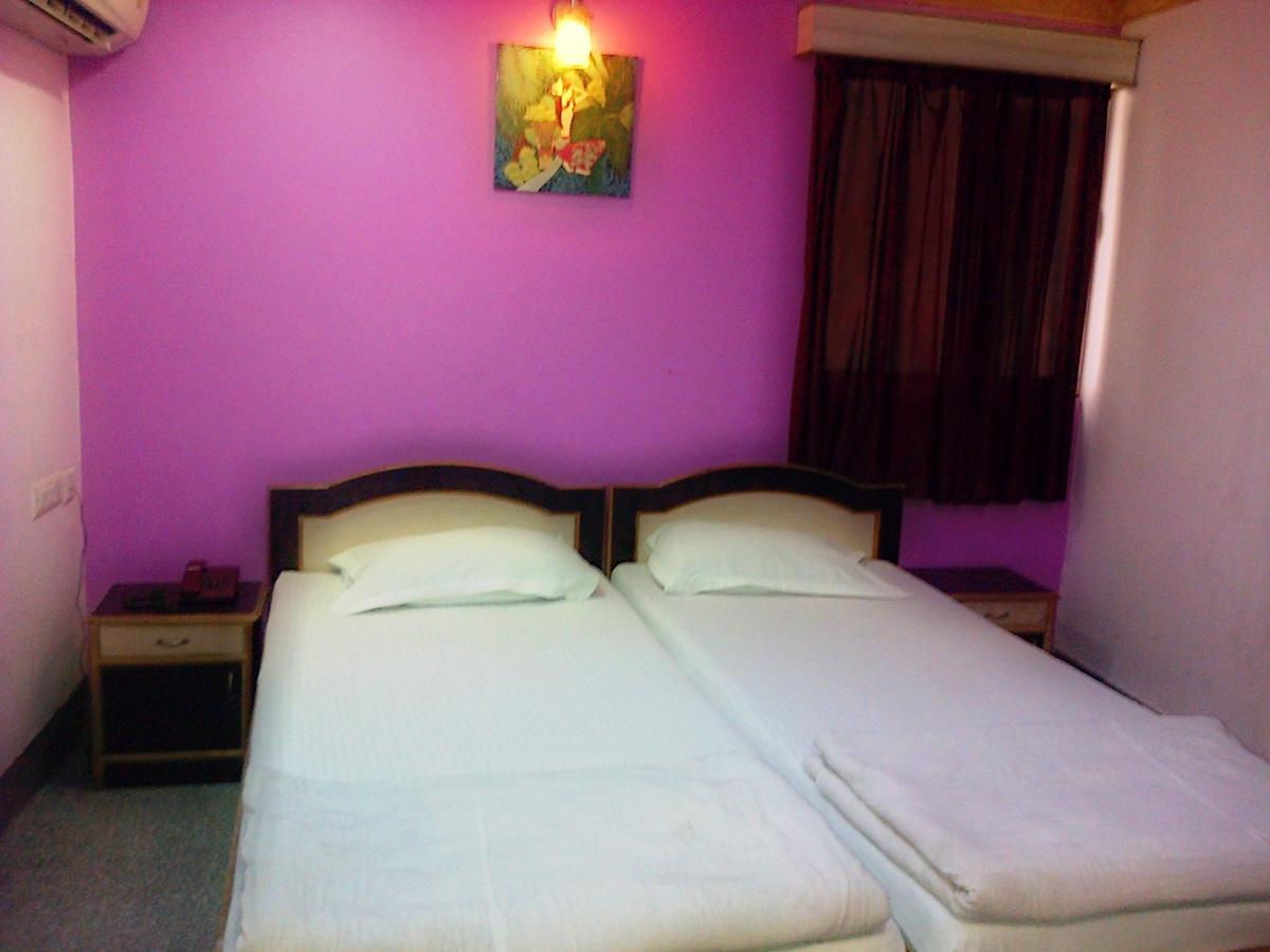 Hotel Mega Palace Patna  Zewnętrze zdjęcie